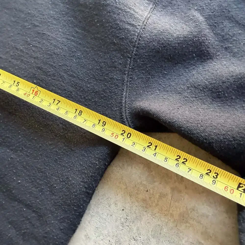 Vintage 90s Russell Athletic Essential Blank Black Crewneck Sweatshirt